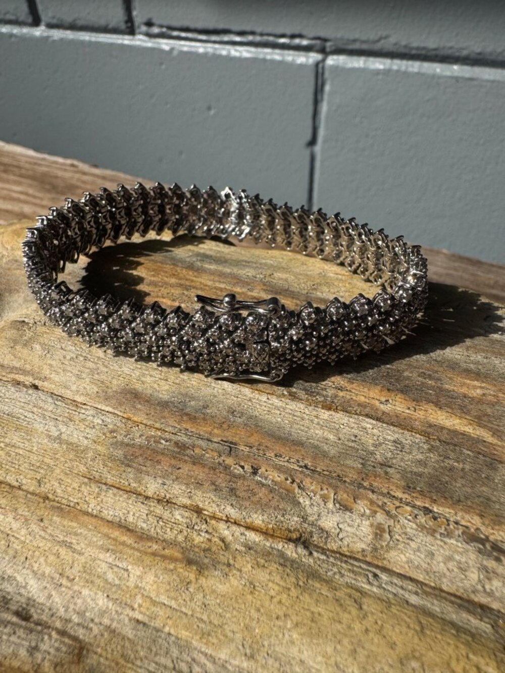 Charles Winston 7" Sterling Silver Intricate Link Bracelet With Detailed Clasp - Picture 5 of 7